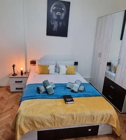 Apart-hotel Happy Mood Braşov